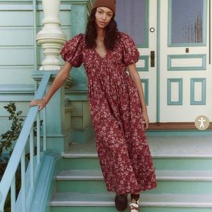 NWT The Gallery This is the Great dress size 1 small